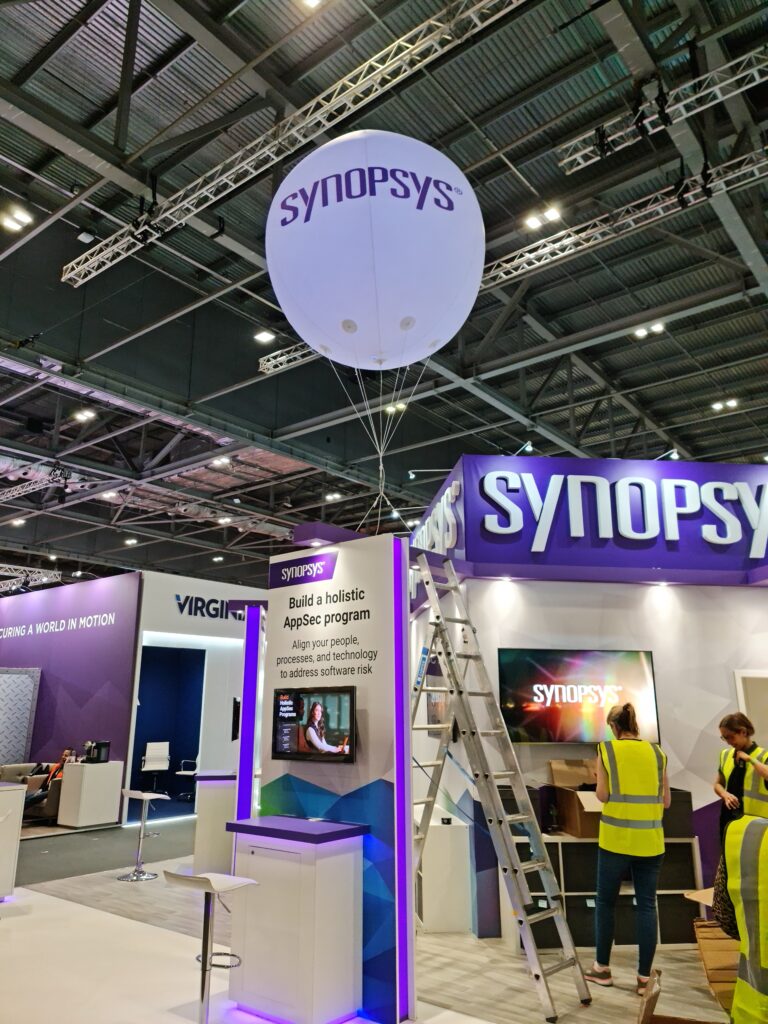 Branded Inflatable for Synopsys